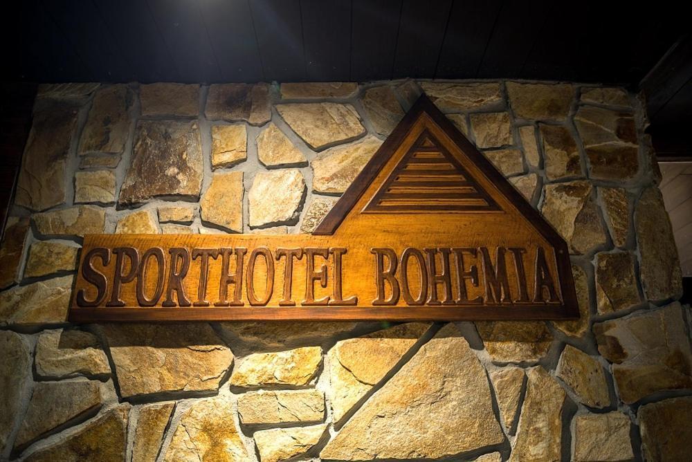 Sporthotel Bohemia Рокитніце-над-Їзероу Екстер'єр фото